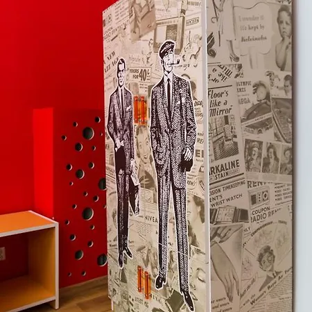 Retro אכסניה *