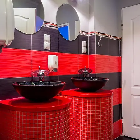 Retro אכסניה *