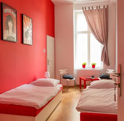 旅馆 莱特旅馆 *