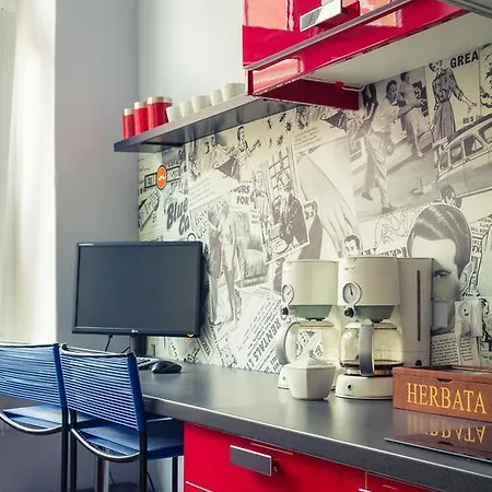 Hostel Retro *