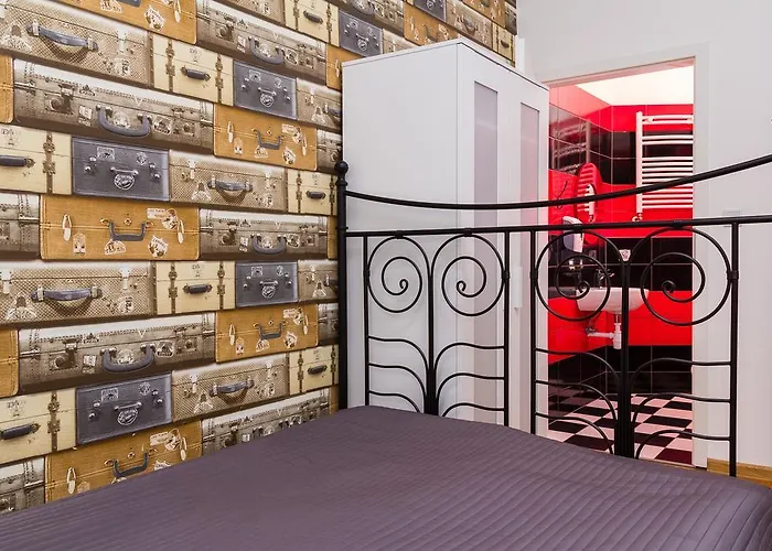 Retro Hostel Πόζναν