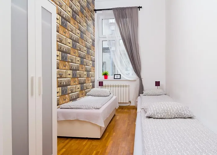 Retro Hostel Πόζναν